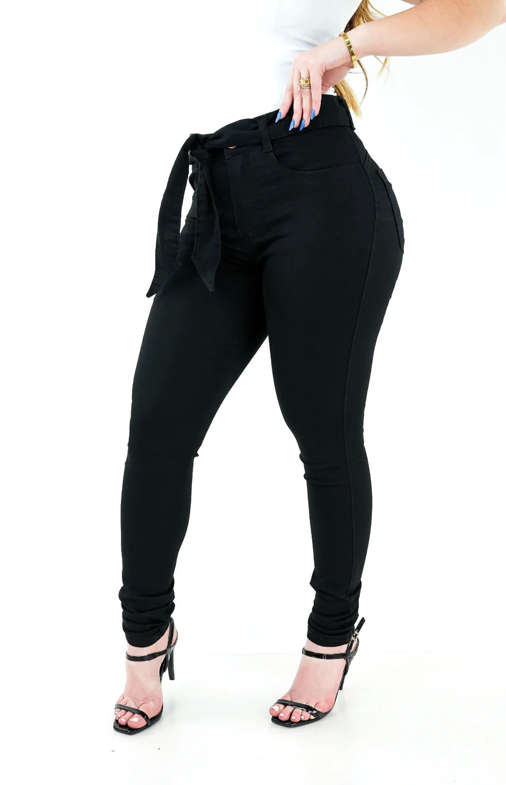 CALÇA JEANS FEMININA - FLARE COM CINTO FAIXA REMOVÍVEL