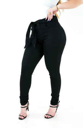 CALÇA JEANS FEMININA - FLARE COM CINTO FAIXA REMOVÍVEL