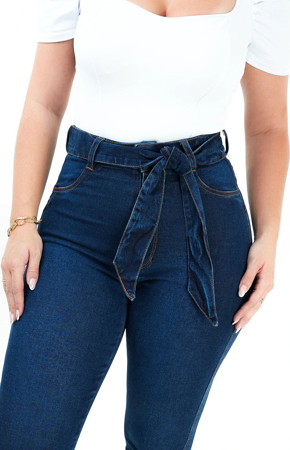 Calça Jeans Feminina - Capri Cinto Faixa Removível